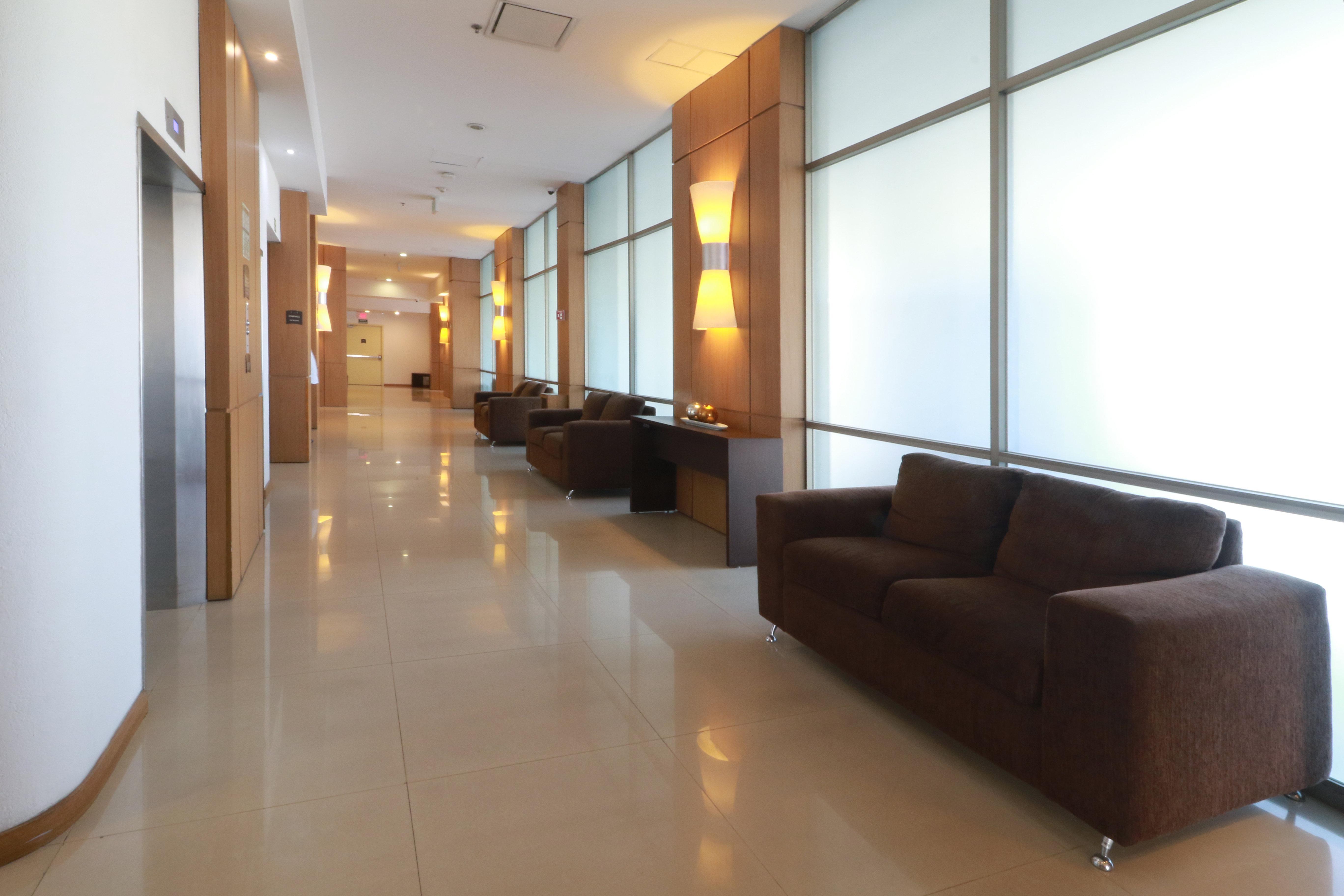 Staybridge Suites Guadalajara Expo By Ihg Zapopan Exterior photo