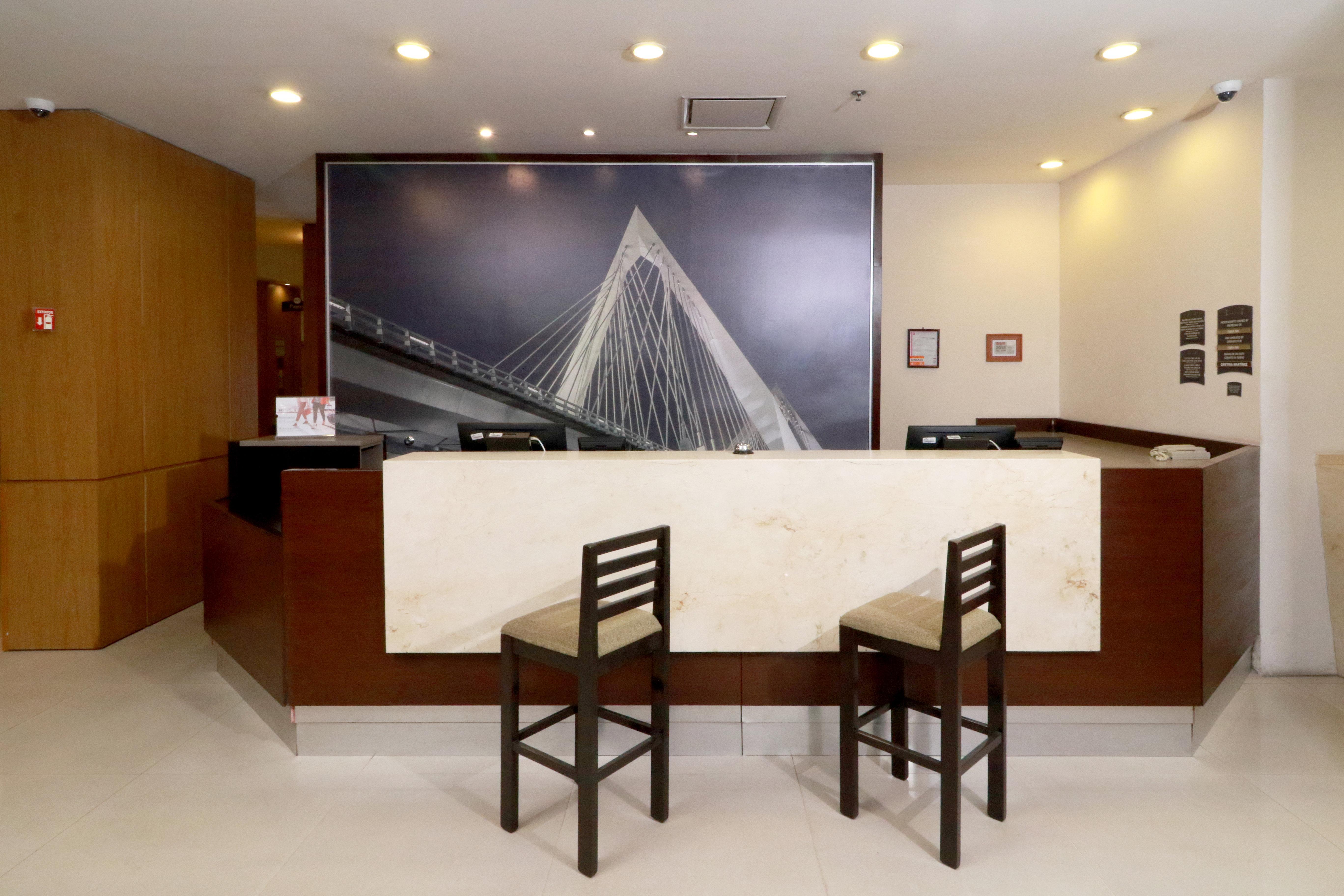 Staybridge Suites Guadalajara Expo By Ihg Zapopan Exterior photo
