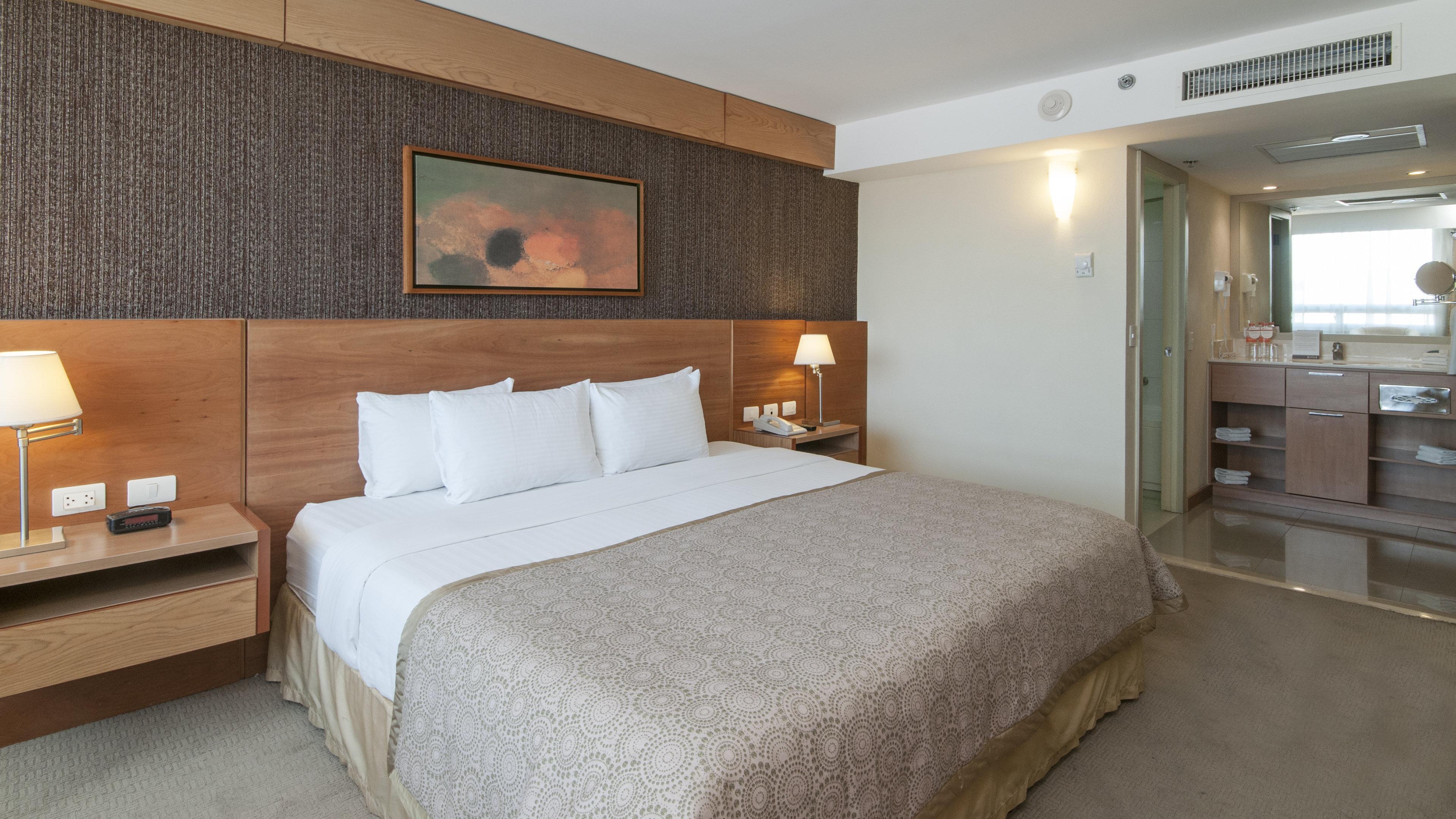 Staybridge Suites Guadalajara Expo By Ihg Zapopan Exterior photo